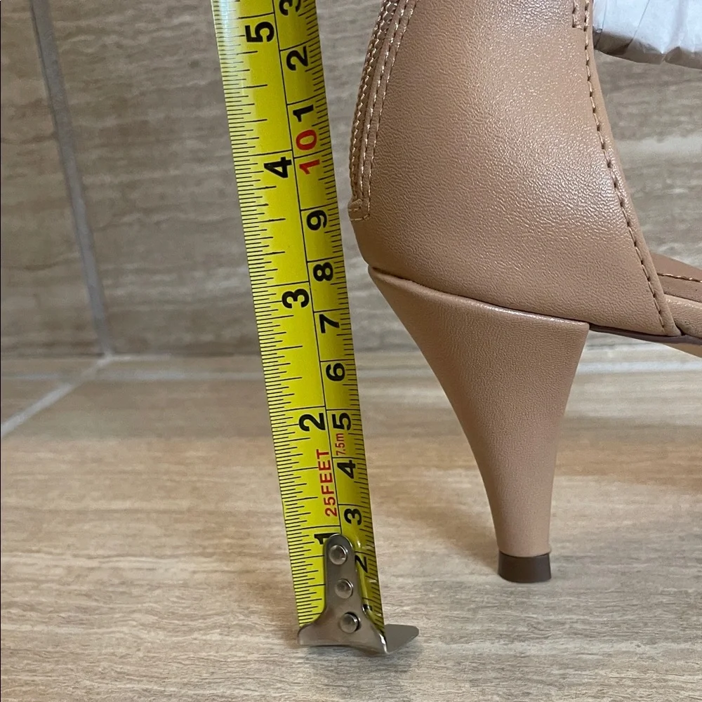 STYLE & CO NWT Women’s Size 9 Tan Beige Dress Formal Heels sandals - Picture 8 of 9